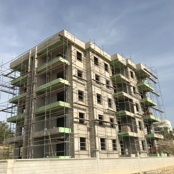 Çarşı 1, ход строительства: Фасад